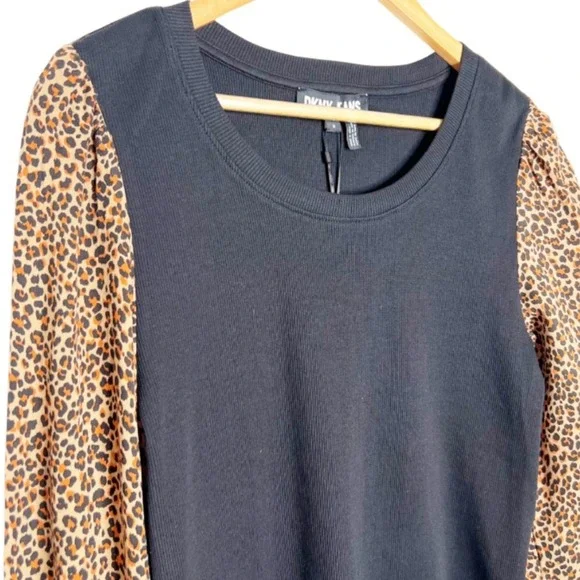 NWT DKNY Jeans Black Ribbed Knit Leopard Print Sleeve Crop Top Women's Size M - Picture 6 of 16